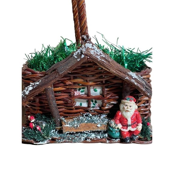 Vintage Christmas Basket Decor with Santa. - Picture 2 of 4